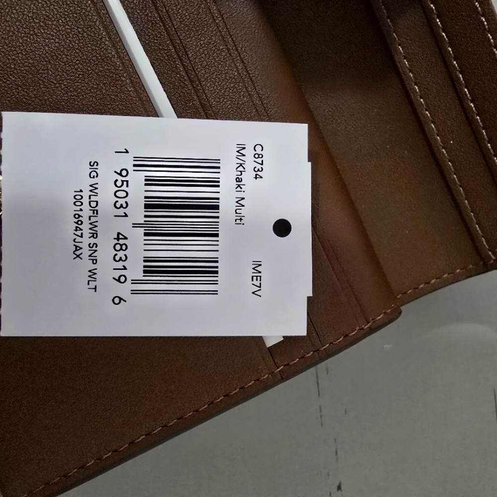 NWT Coach Floral Brown Wallet - Picture 6 of 8